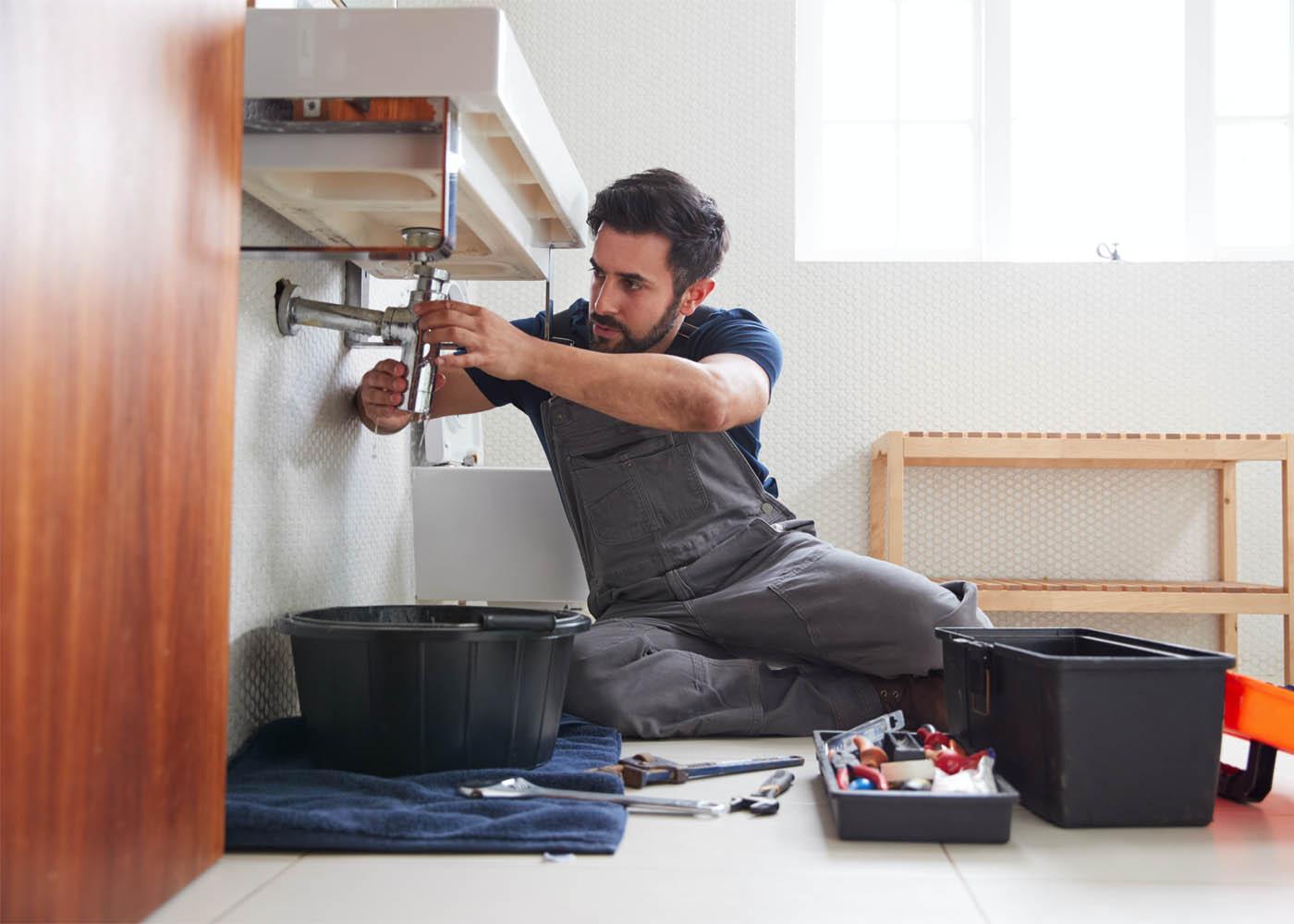 Finding the Right Emergency Plumber in Hialeah, FL: A Comprehensive Guide to Swift and Reliable Plumbing Services